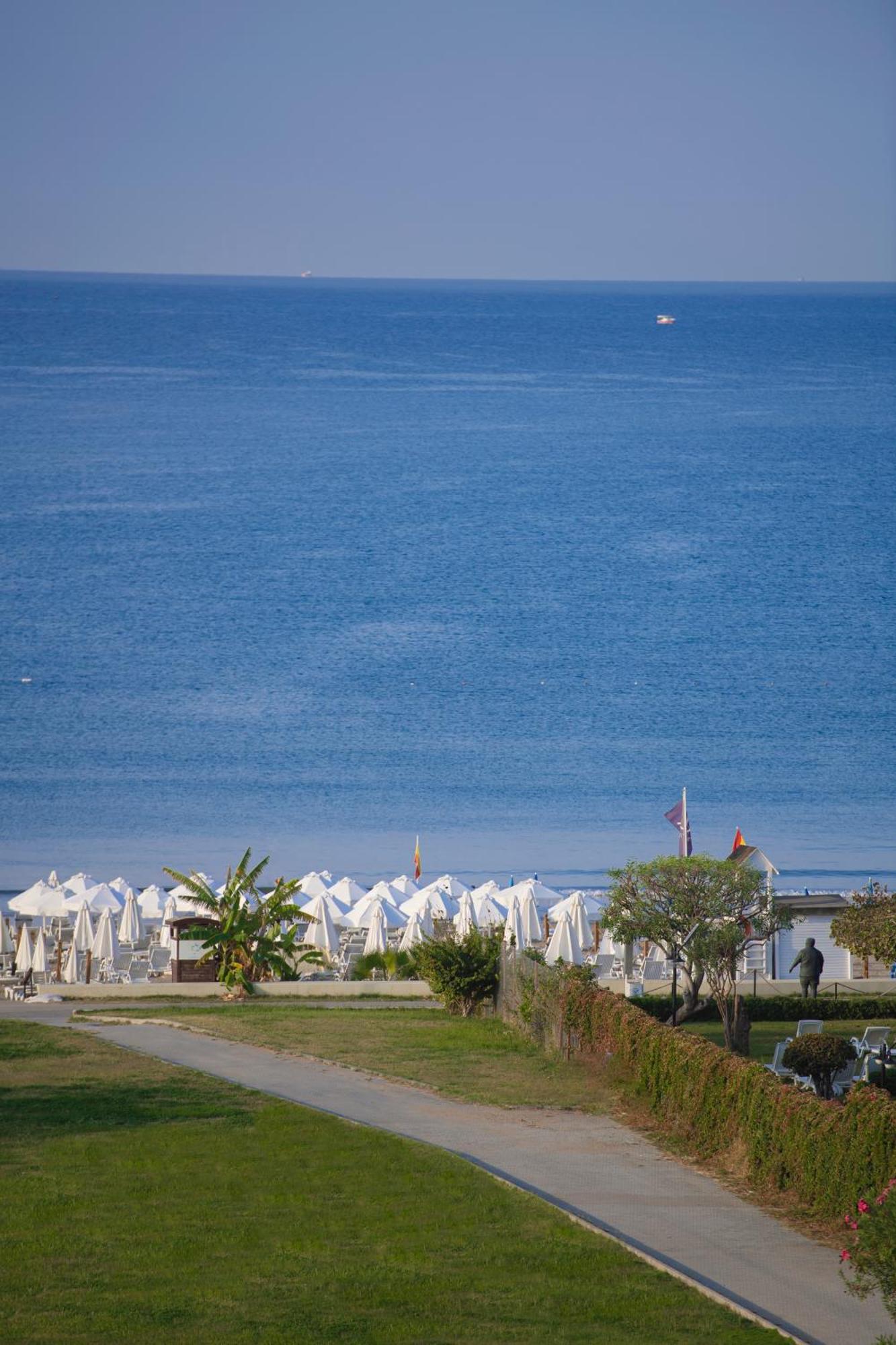 Tui Blue Barut Andiz (Adults Only) Hotel Side Exterior photo